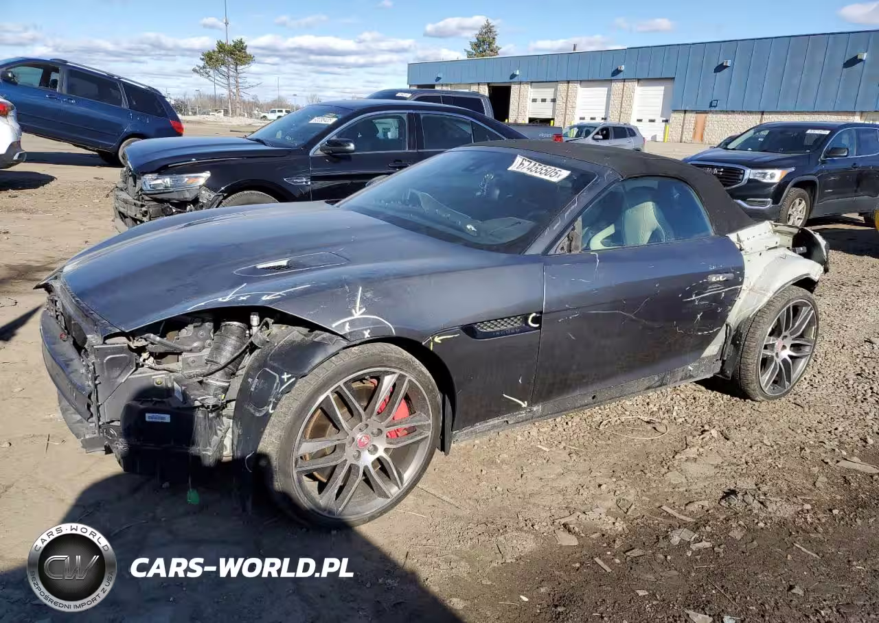 2016 Jaguar F-Type R