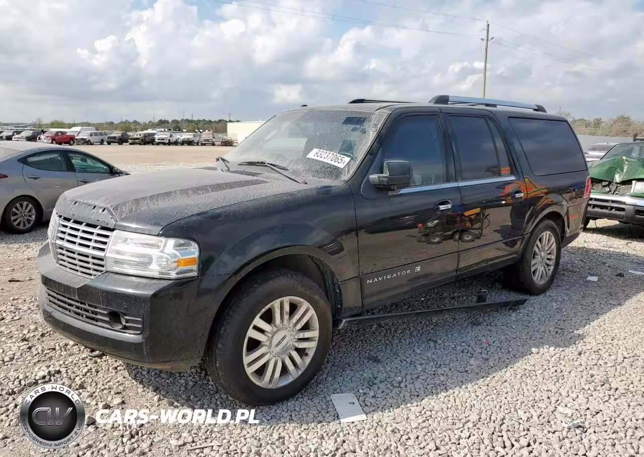 2011 Lincoln Navigator L