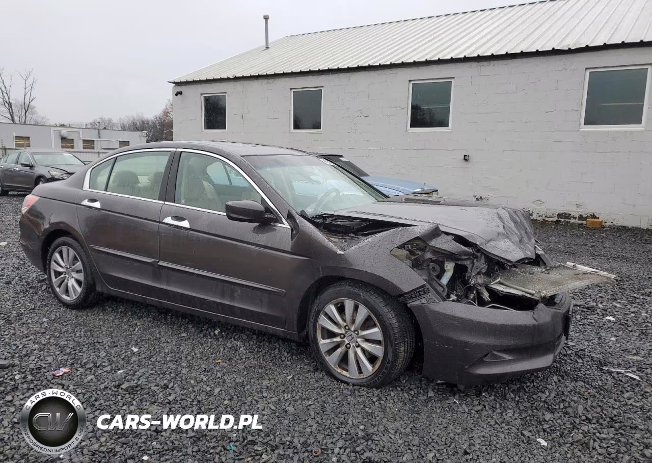 2011 Honda Accord Exl VIN:1HGCP3F80BA004197 - 4