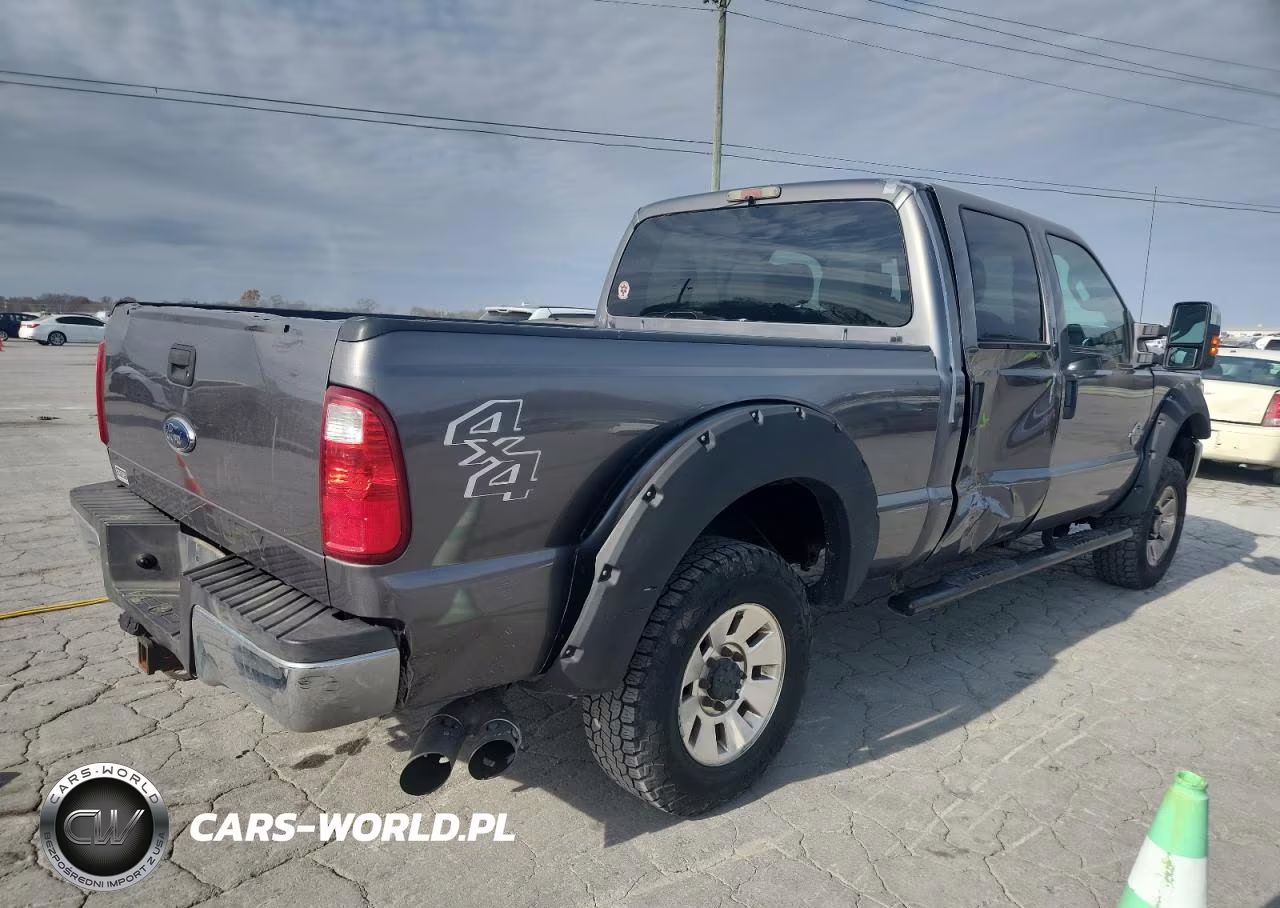 2011 Ford F250 Super Duty VIN:1FT7W2BT4BEC50458 - 3