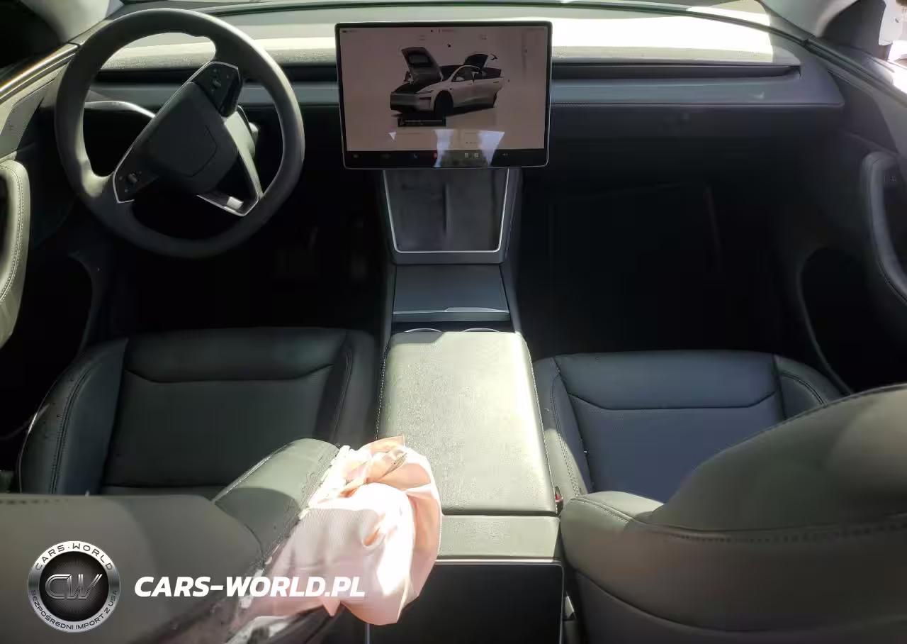 2026 Tesla Model Y VIN:7SAYGDED9TF374455 - 8