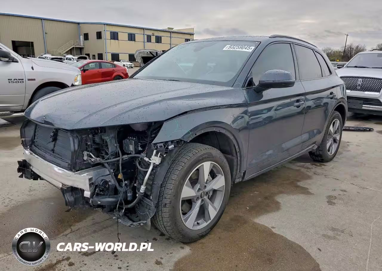 2025 Audi Q5 Premium 40