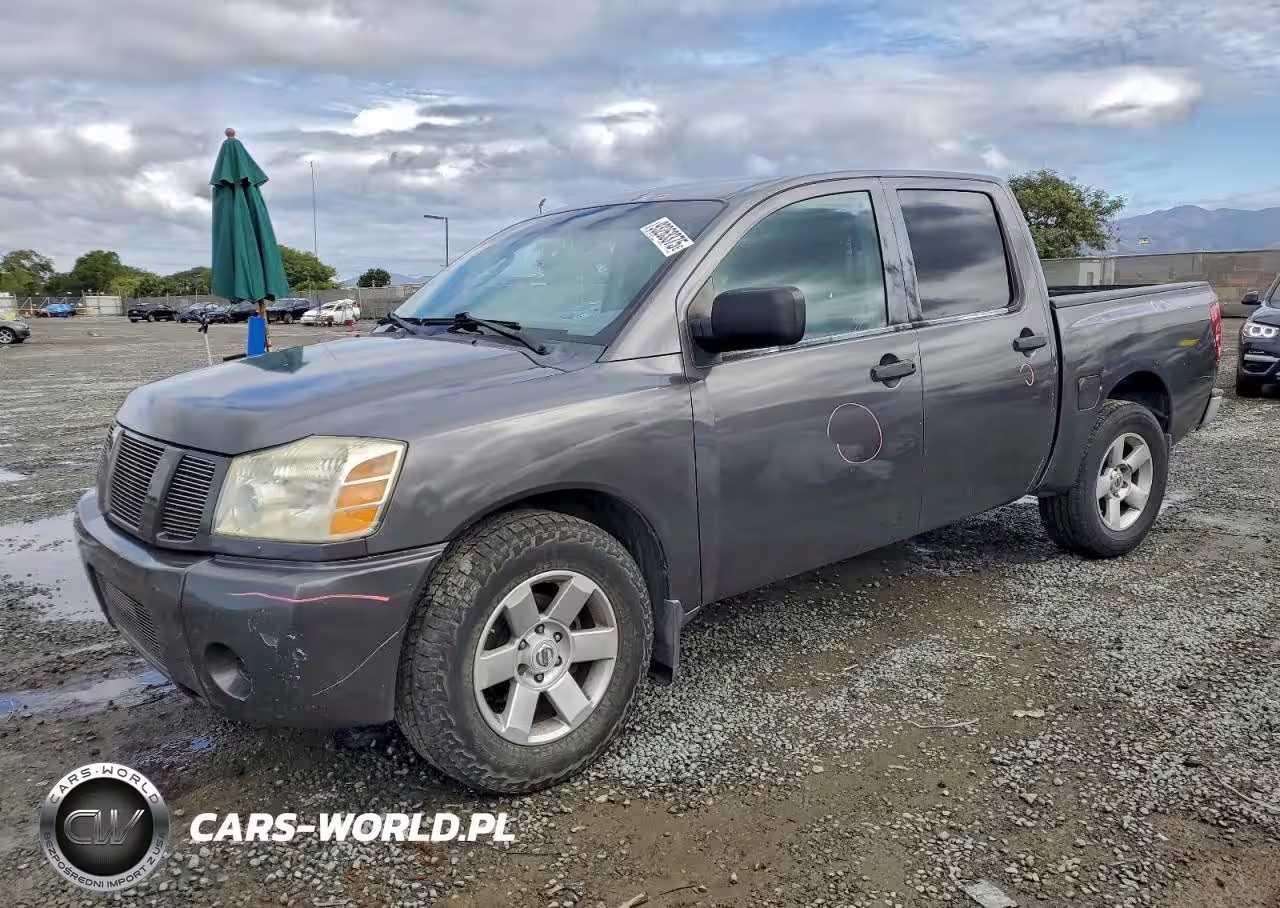 2004 Nissan Titan Xe