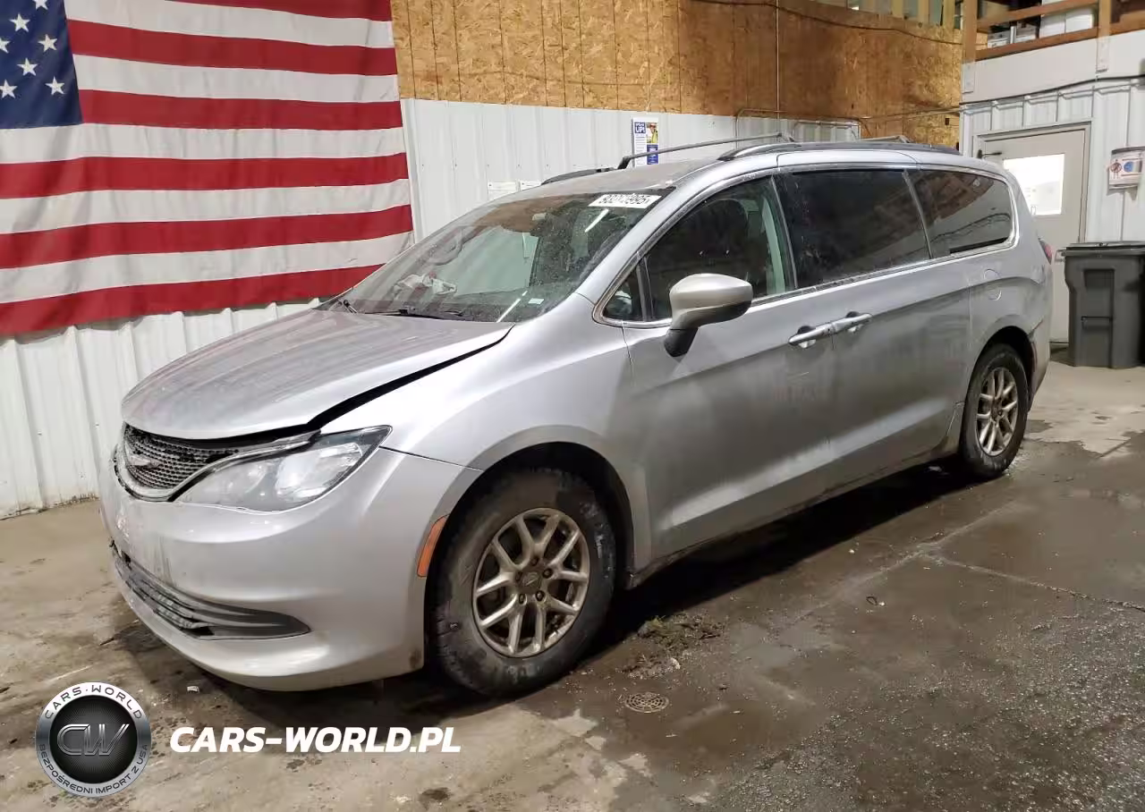 2020 Chrysler Voyager Lxi