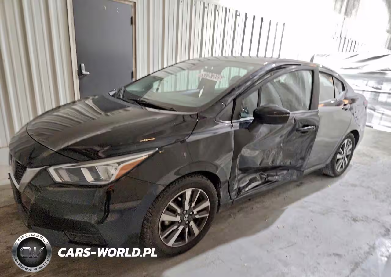 2021 Nissan Versa Sv