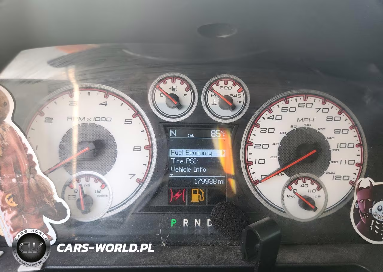 2011 Dodge Ram 1500 VIN:1D7RV1CT5BS552692 - 9