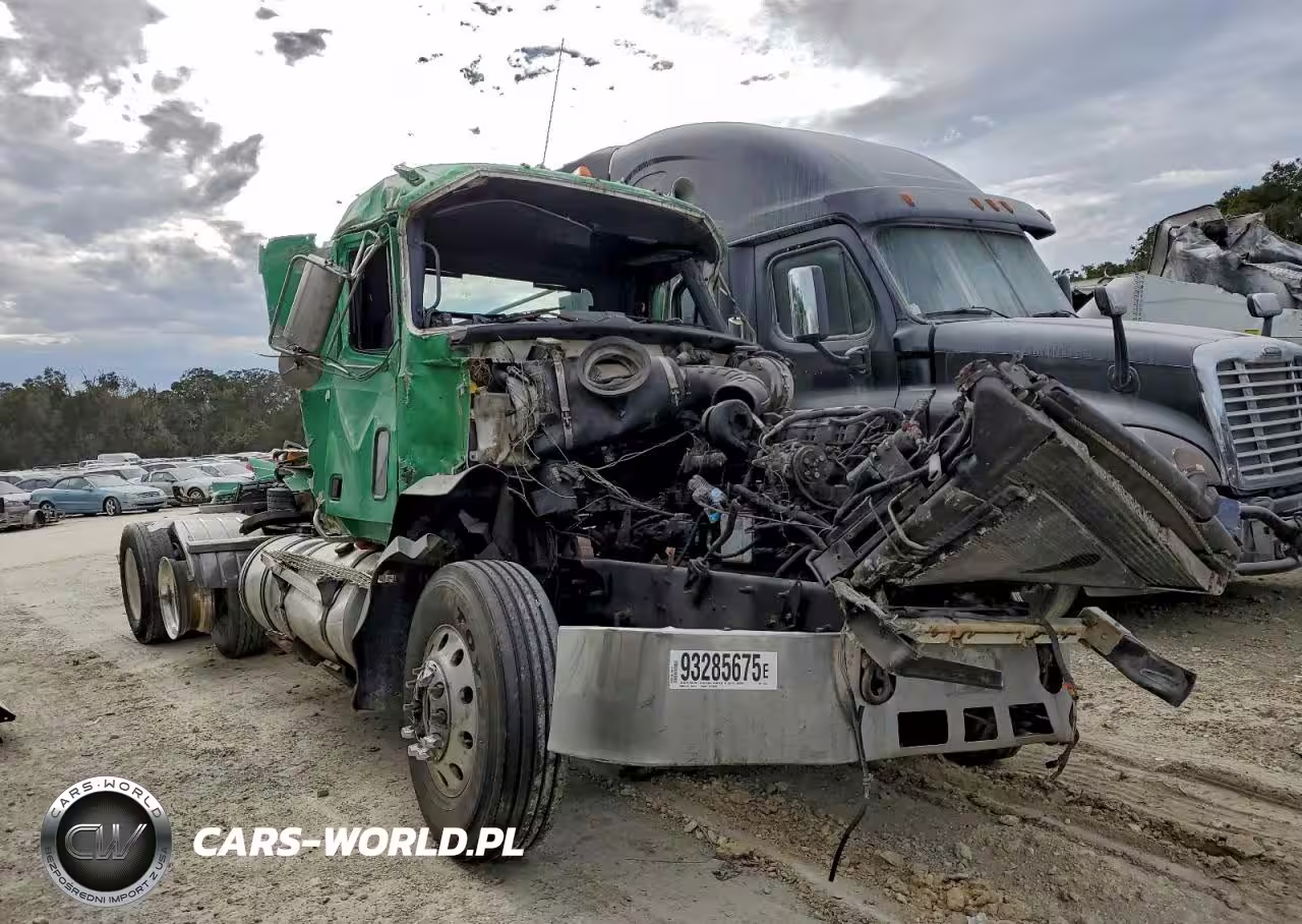 1999 Mack Ch613 Semi Truck