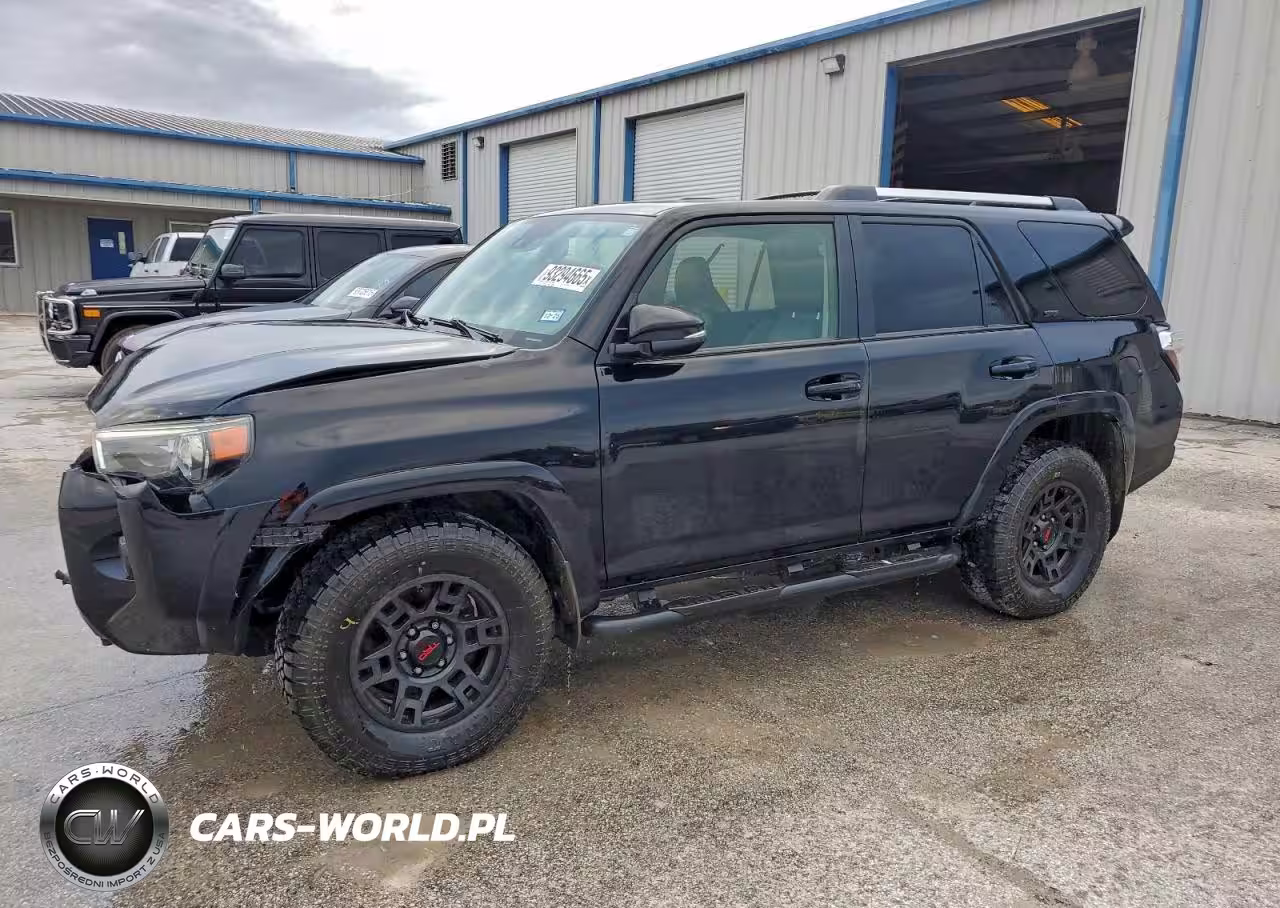 2020 Toyota 4Runner Sr5