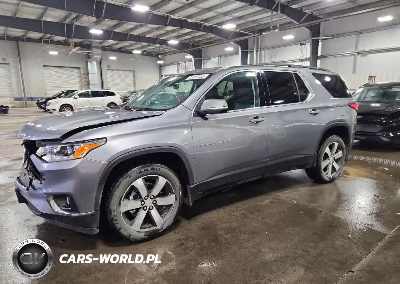 2021 Chevrolet Traverse Lt