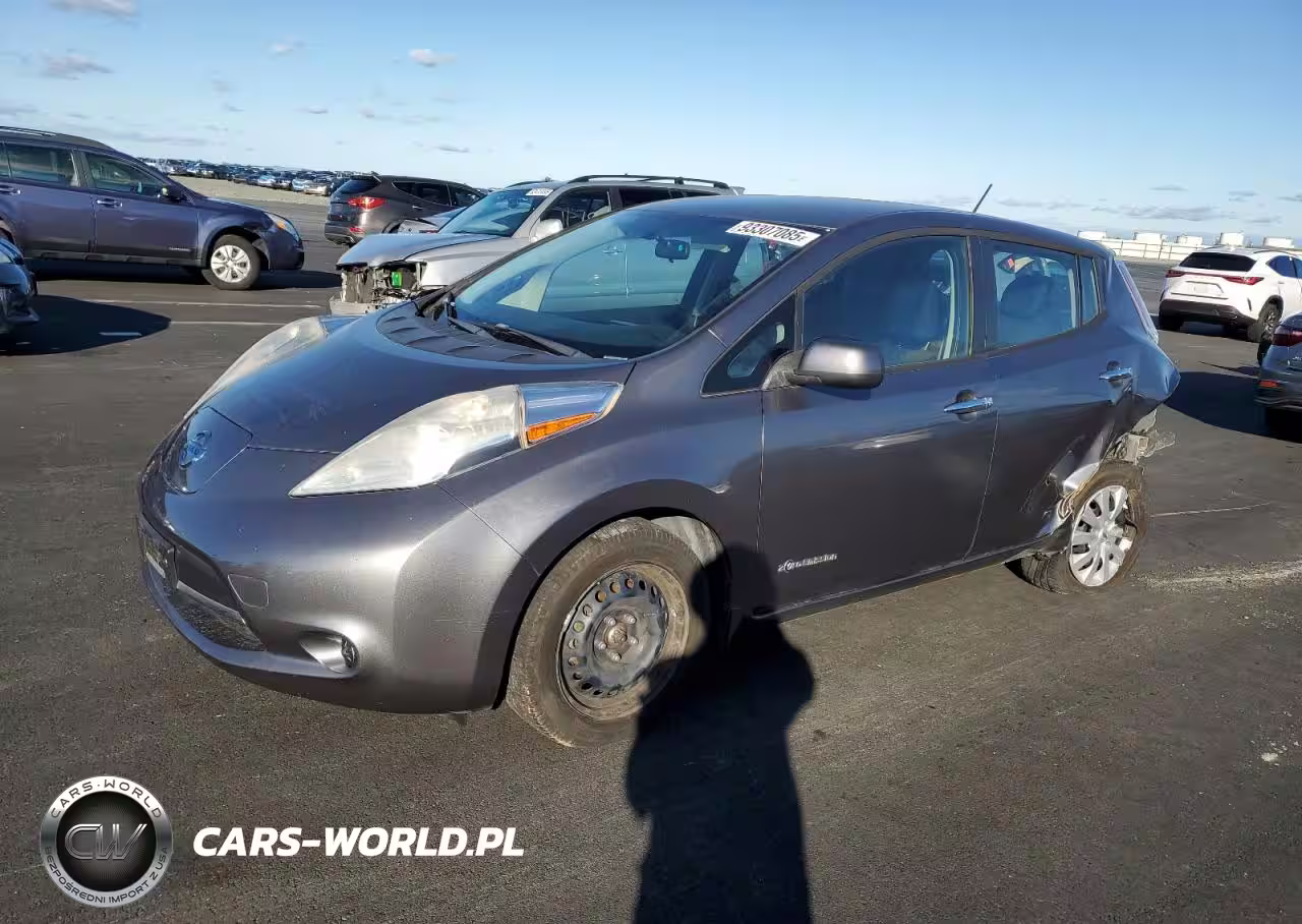 2015 Nissan Leaf S