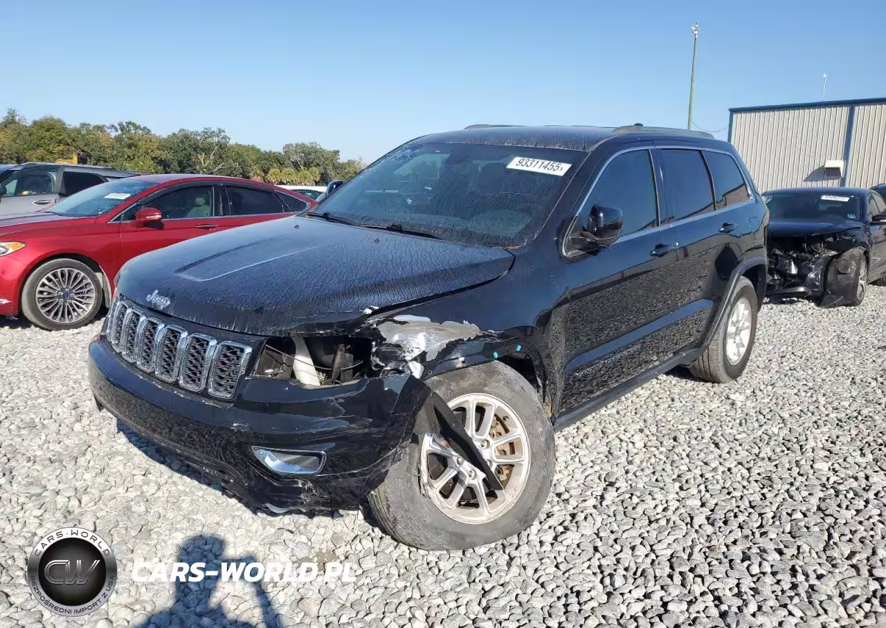 2020 Jeep Grand Cherokee Laredo