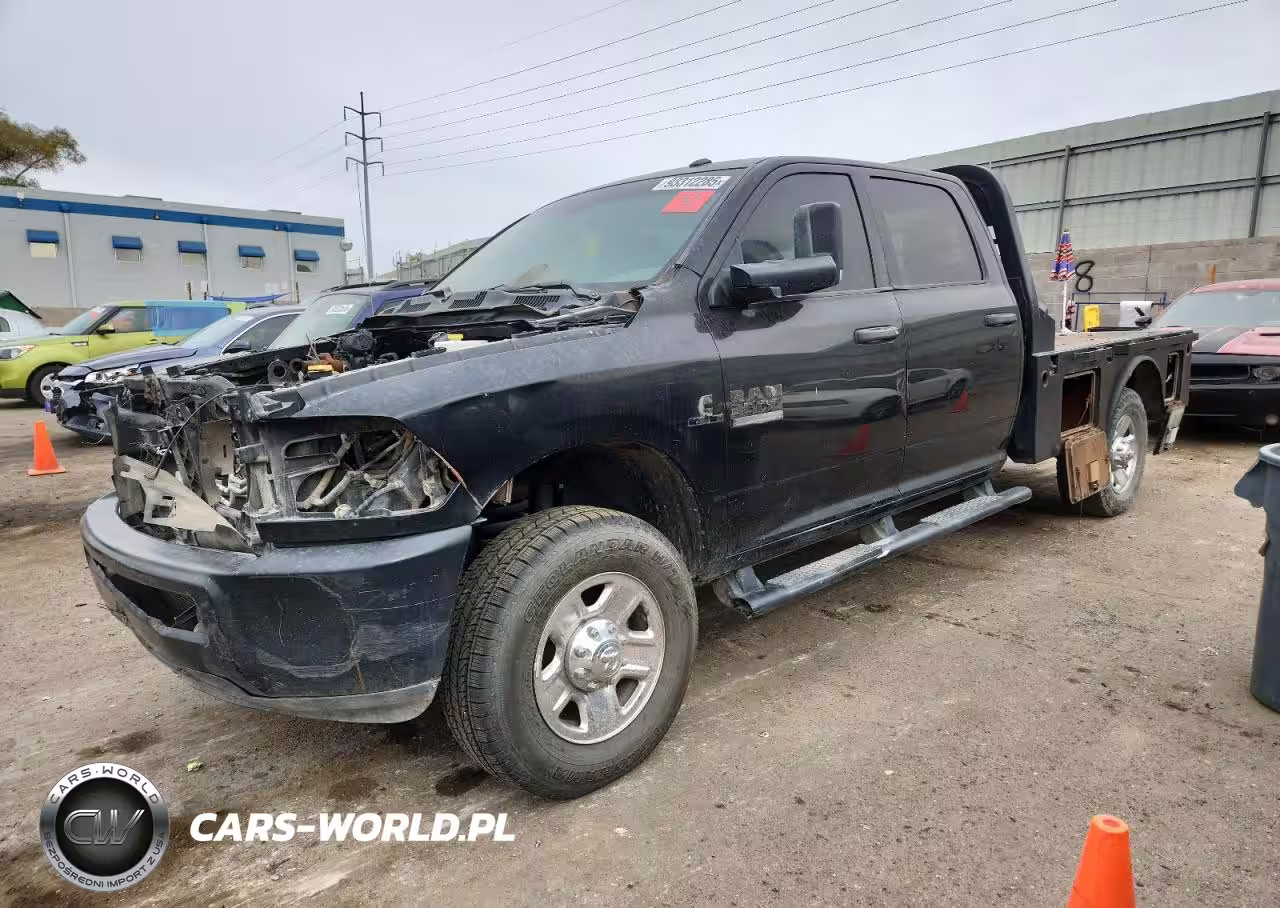 2017 Ram 3500 Flatbed Truck