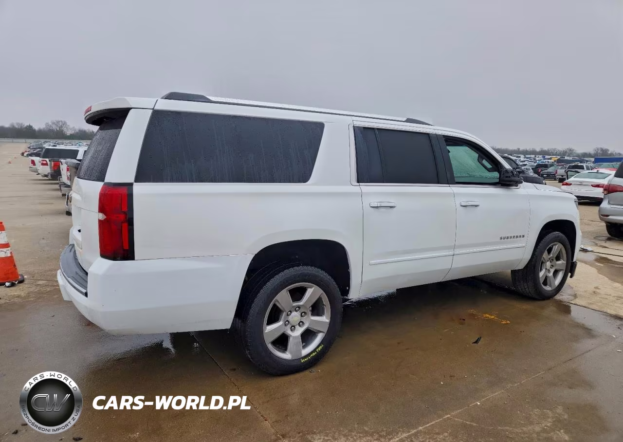 2018 Chevrolet Suburban C1500 Premier VIN:1GNSCJKC8JR161889 - 3