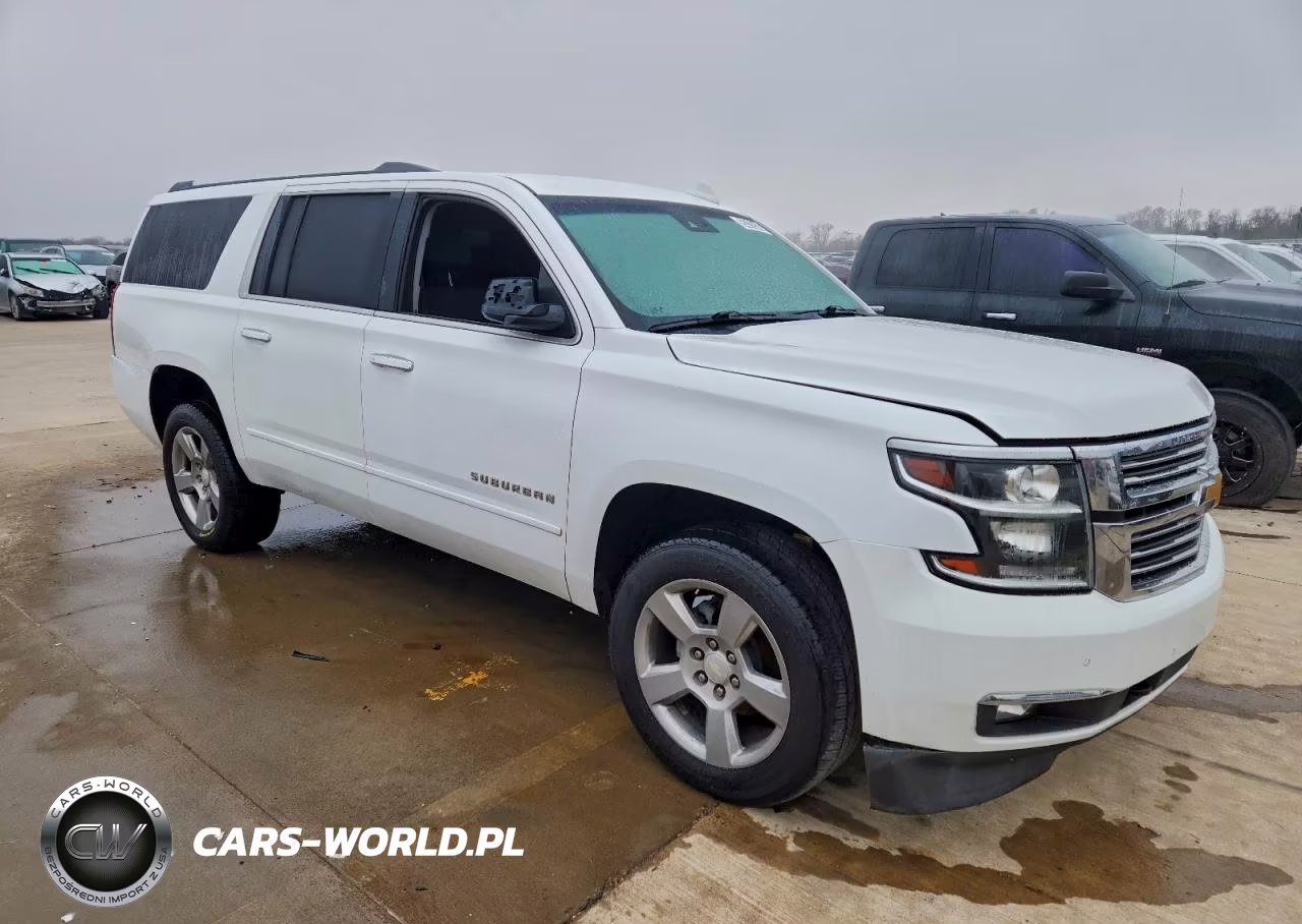 2018 Chevrolet Suburban C1500 Premier VIN:1GNSCJKC8JR161889 - 4