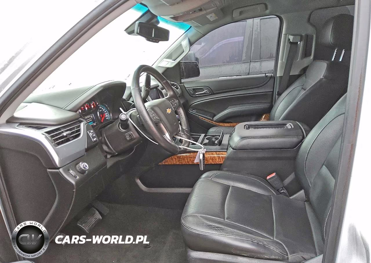 2018 Chevrolet Suburban C1500 Premier VIN:1GNSCJKC8JR161889 - 7