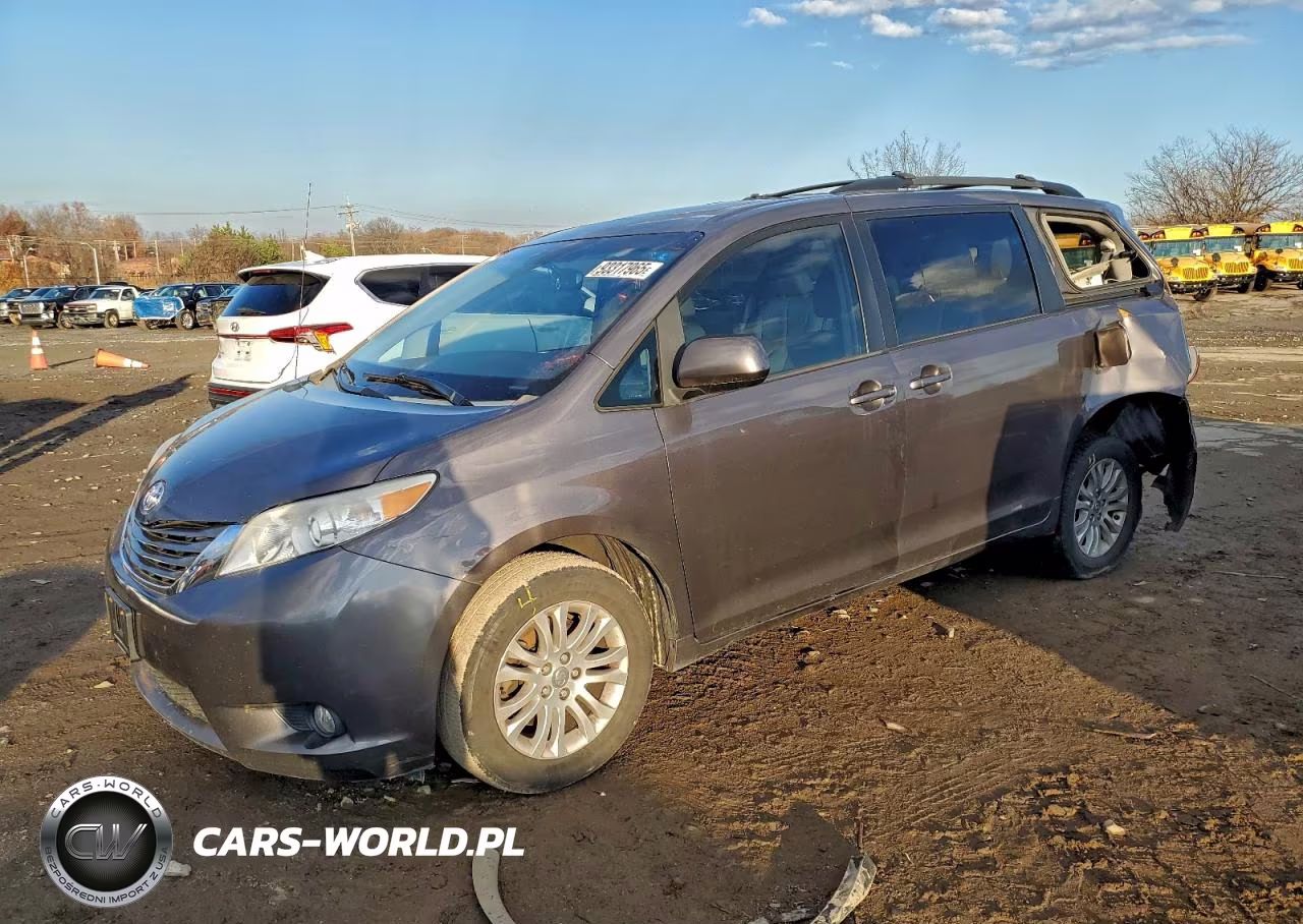 2013 Toyota Sienna