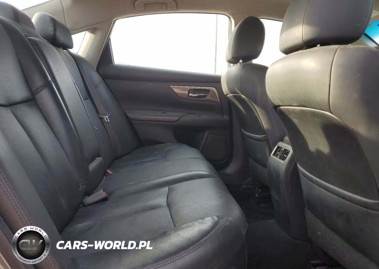 2015 Nissan Altima 2.5 VIN:1N4AL3AP4FC415764 - 10