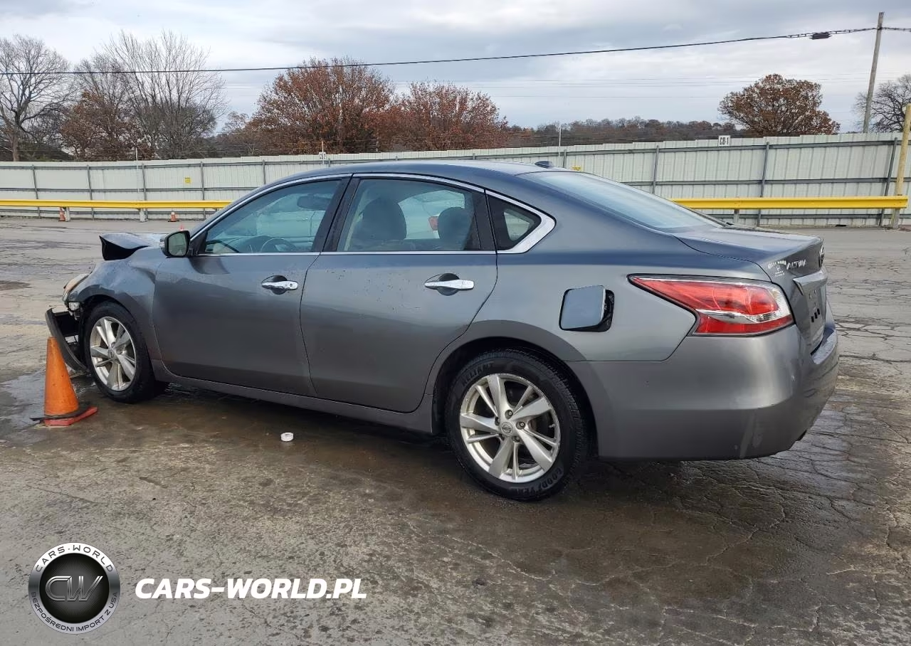 2015 Nissan Altima 2.5 VIN:1N4AL3AP4FC415764 - 2