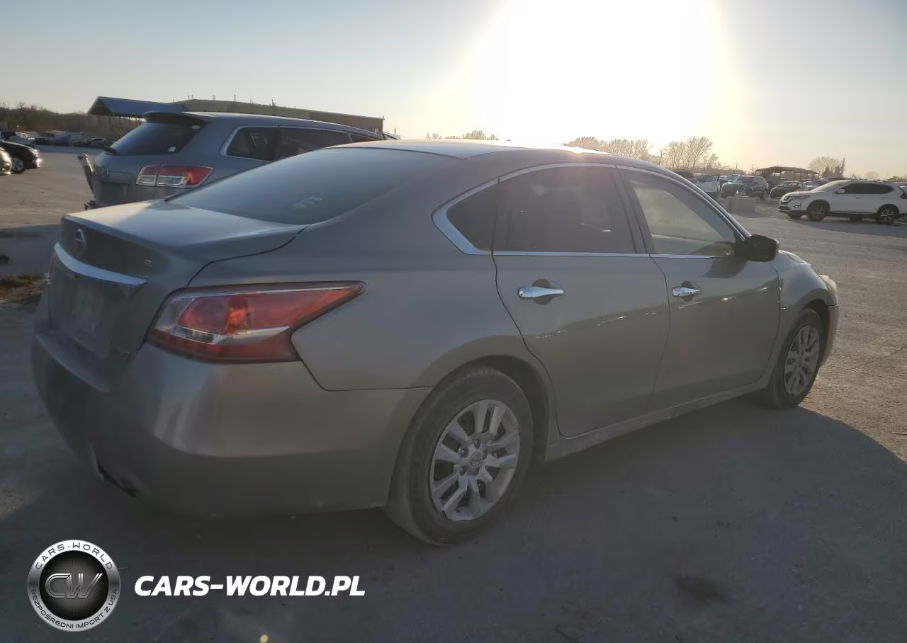 2013 Nissan Altima 2.5 VIN:1N4AL3AP4DC250179 - 3