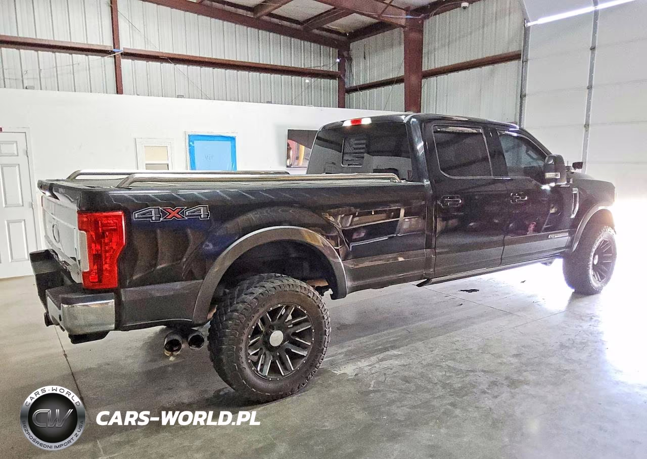 2017 Ford F250 Super Duty VIN:1FT7W2BT4HEB16428 - 3
