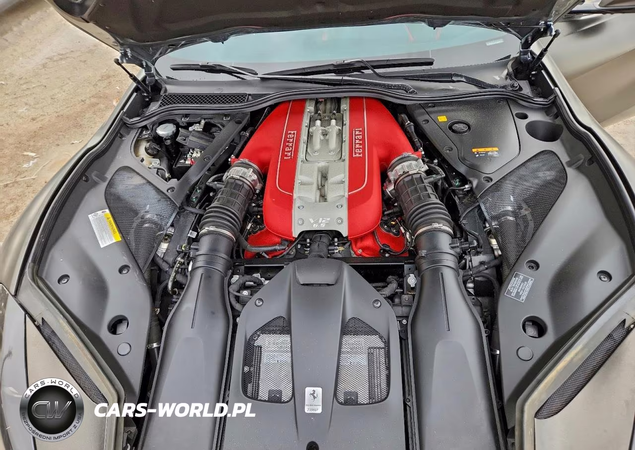 2018 Ferrari 812 Superfast VIN:ZFF83CLA6J0235697 - 11