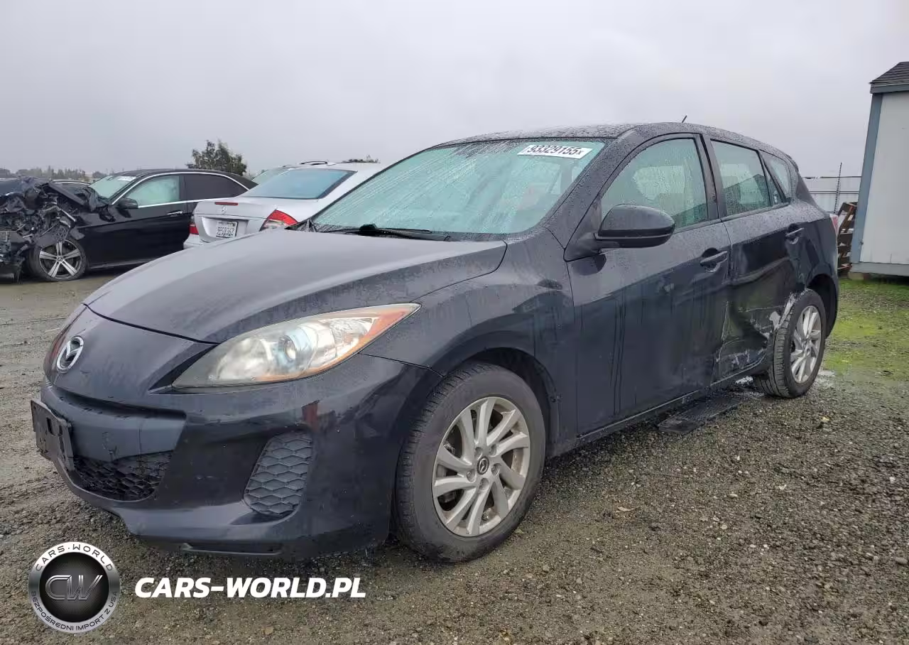 2013 Mazda 3 I