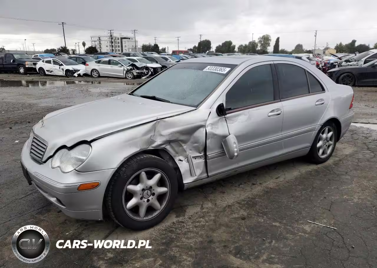 2003 Mercedes-Benz C 240