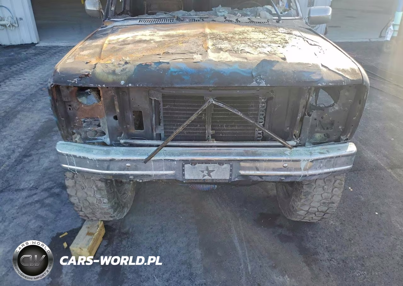 1983 Ford Bronco U100 VIN:1FMDU15F3DLA11230 - 12