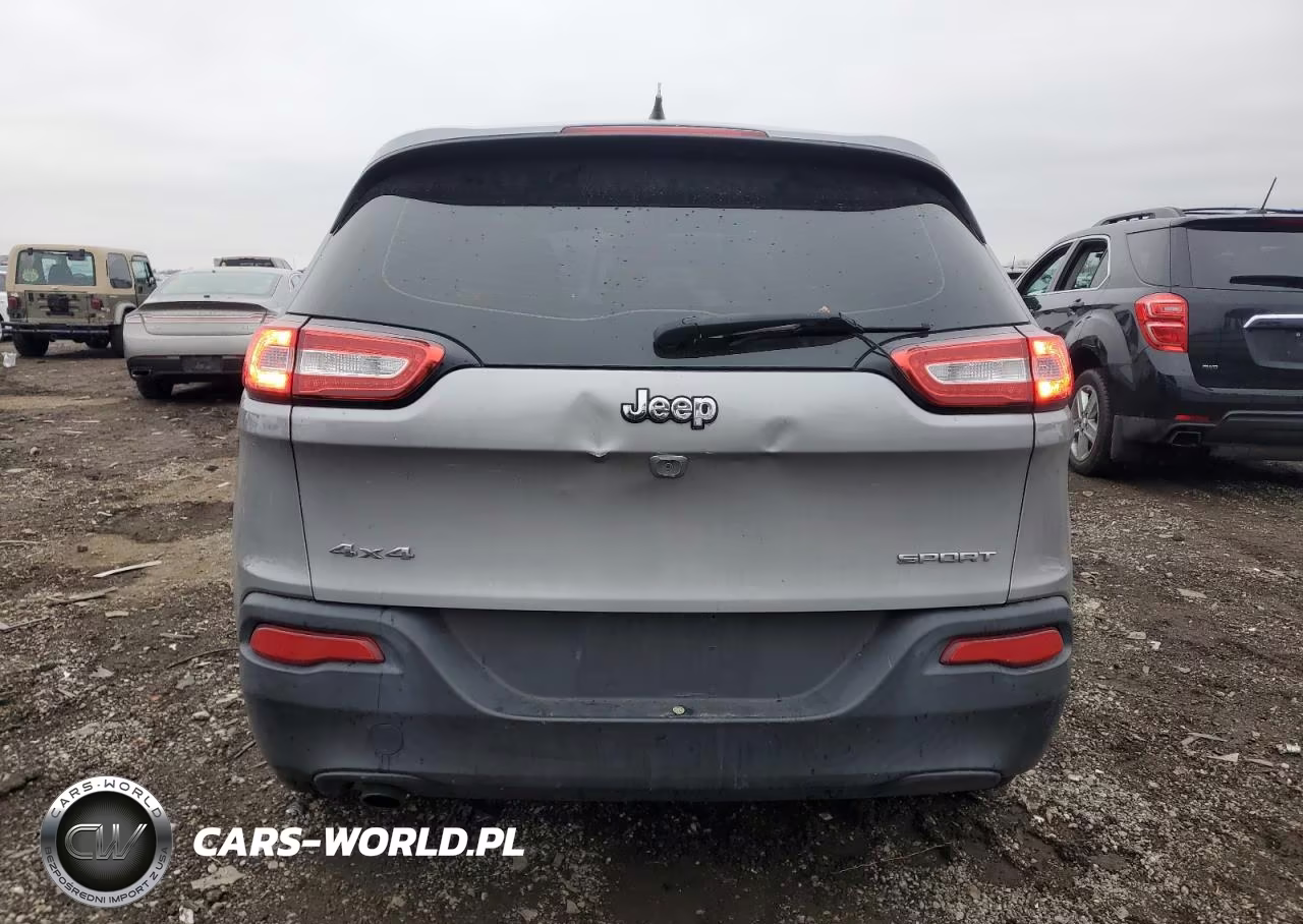2015 Jeep Cherokee VIN:1C4PJMAB7FW619364 - 6