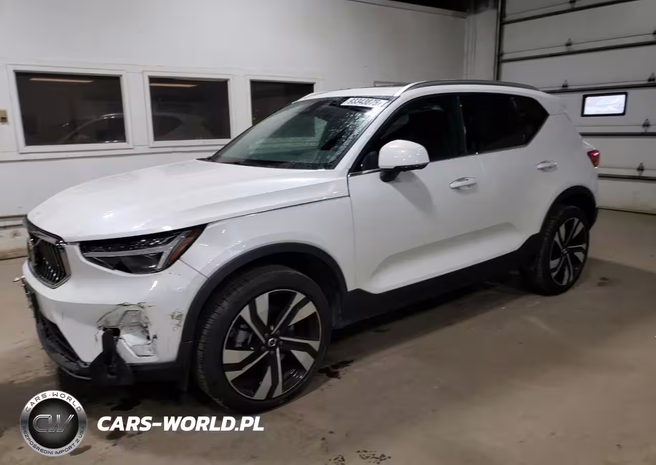 2024 Volvo Xc40 Plus