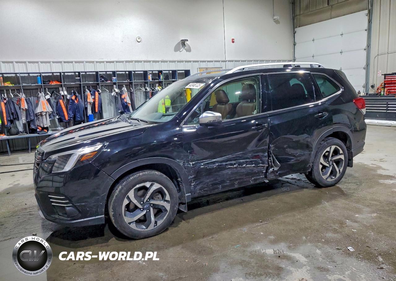 2023 Subaru Forester Touring