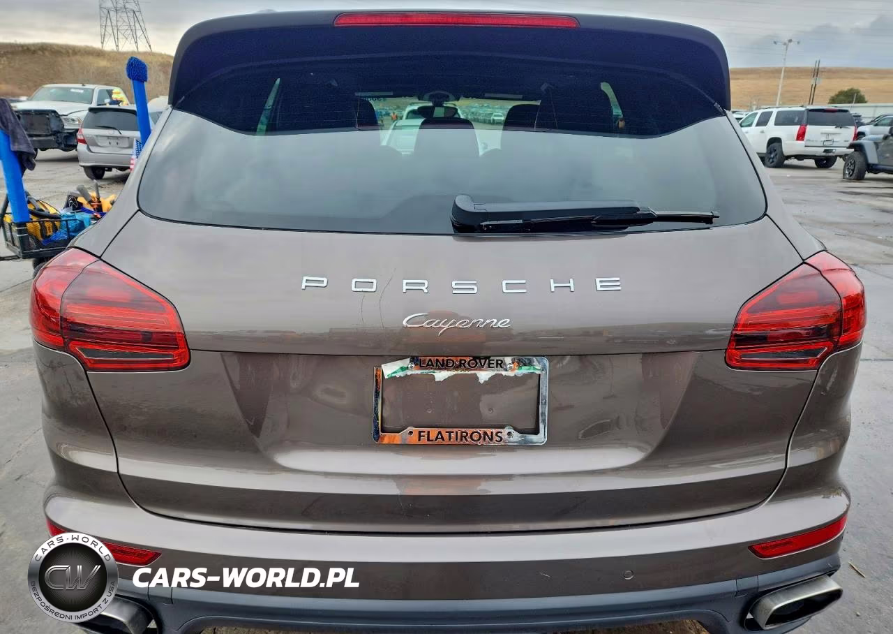 2016 Porsche Cayenne VIN:WP1AA2A28GKA36416 - 6