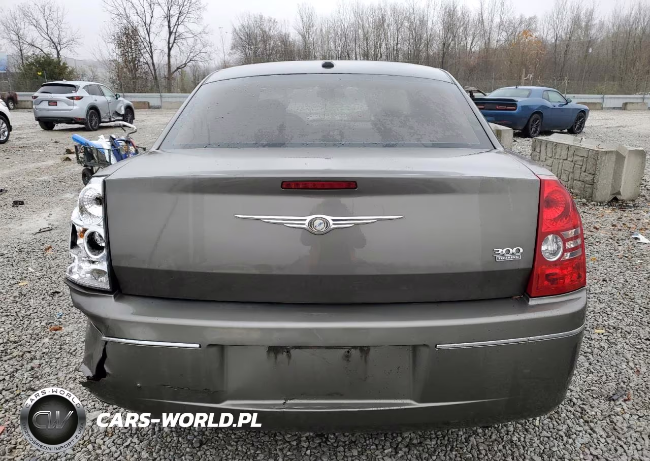2010 Chrysler 300 Touring VIN:2C3CA5CVXAH155090 - 6