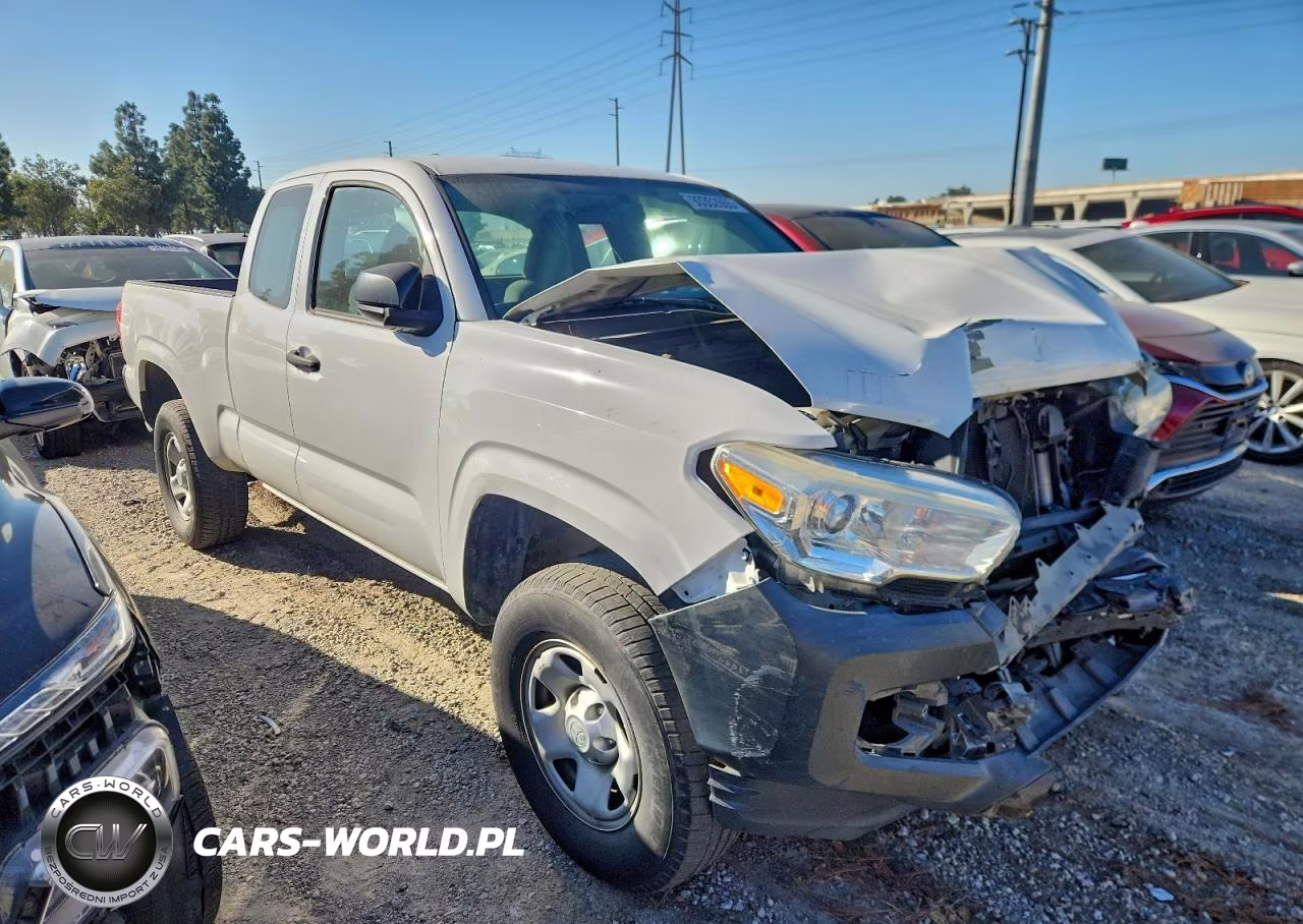 2017 Toyota Tacoma Access Cab VIN:5TFRX5GN3HX092290 - 4
