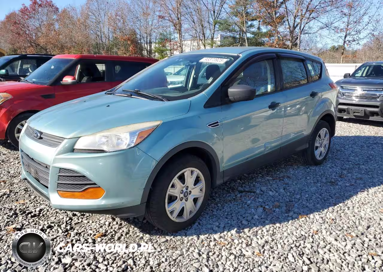 2013 Ford Escape S