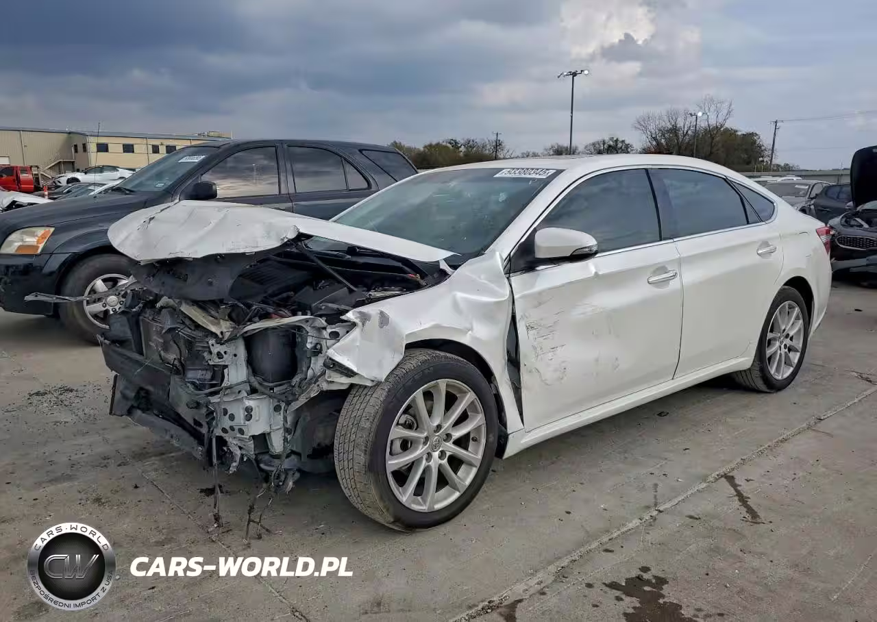 2013 Toyota Avalon Base