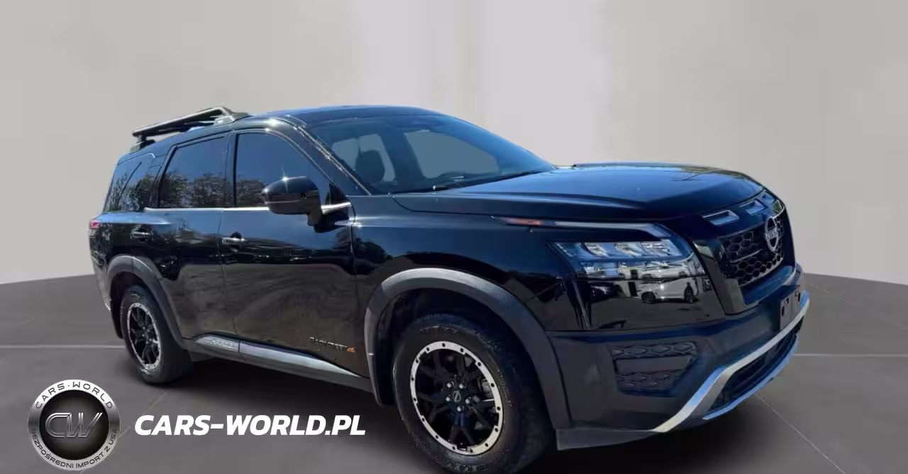 2023 Nissan Pathfinder Sv