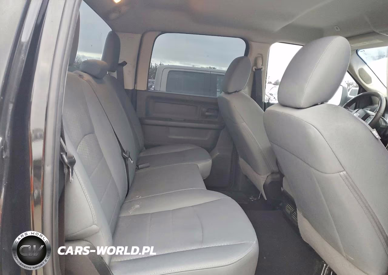 2018 Ram 2500 St VIN:3C6UR5CL4JG298051 - 10