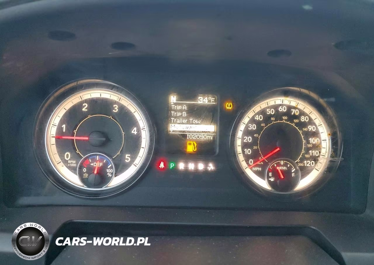 2018 Ram 2500 St VIN:3C6UR5CL4JG298051 - 9