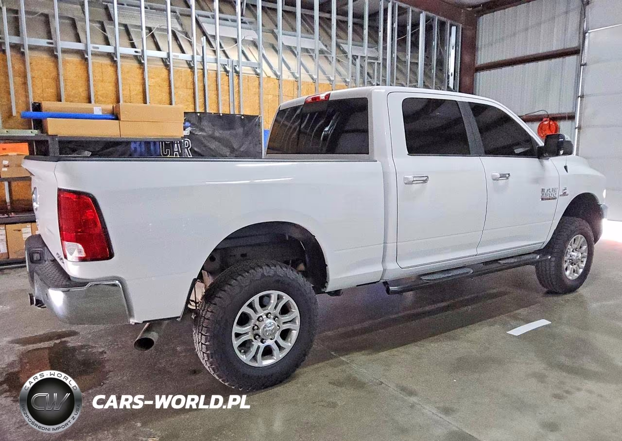 2017 Ram 2500 Slt VIN:3C6UR5DL2HG680359 - 3