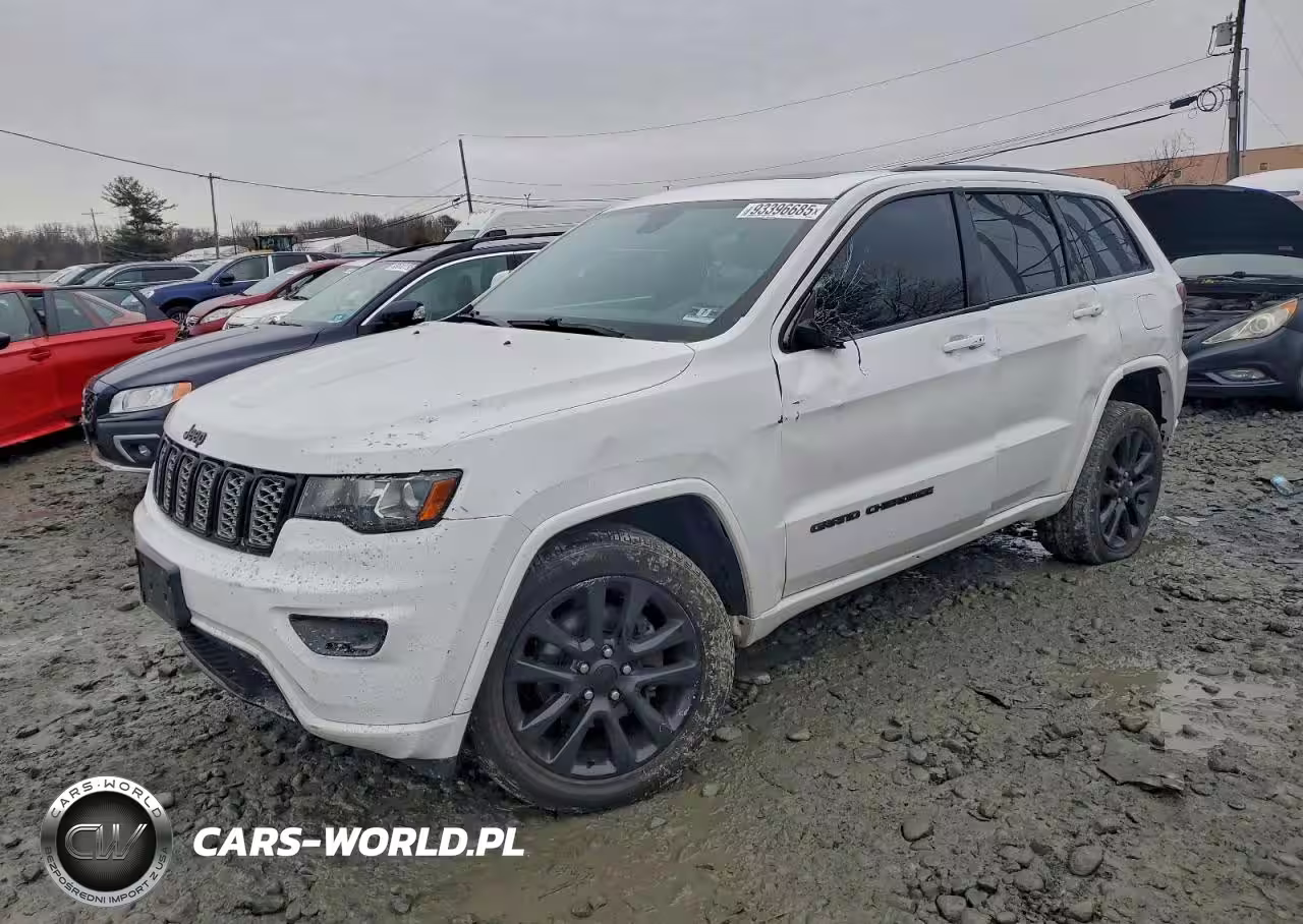 2017 Jeep Grand Cherokee Laredo