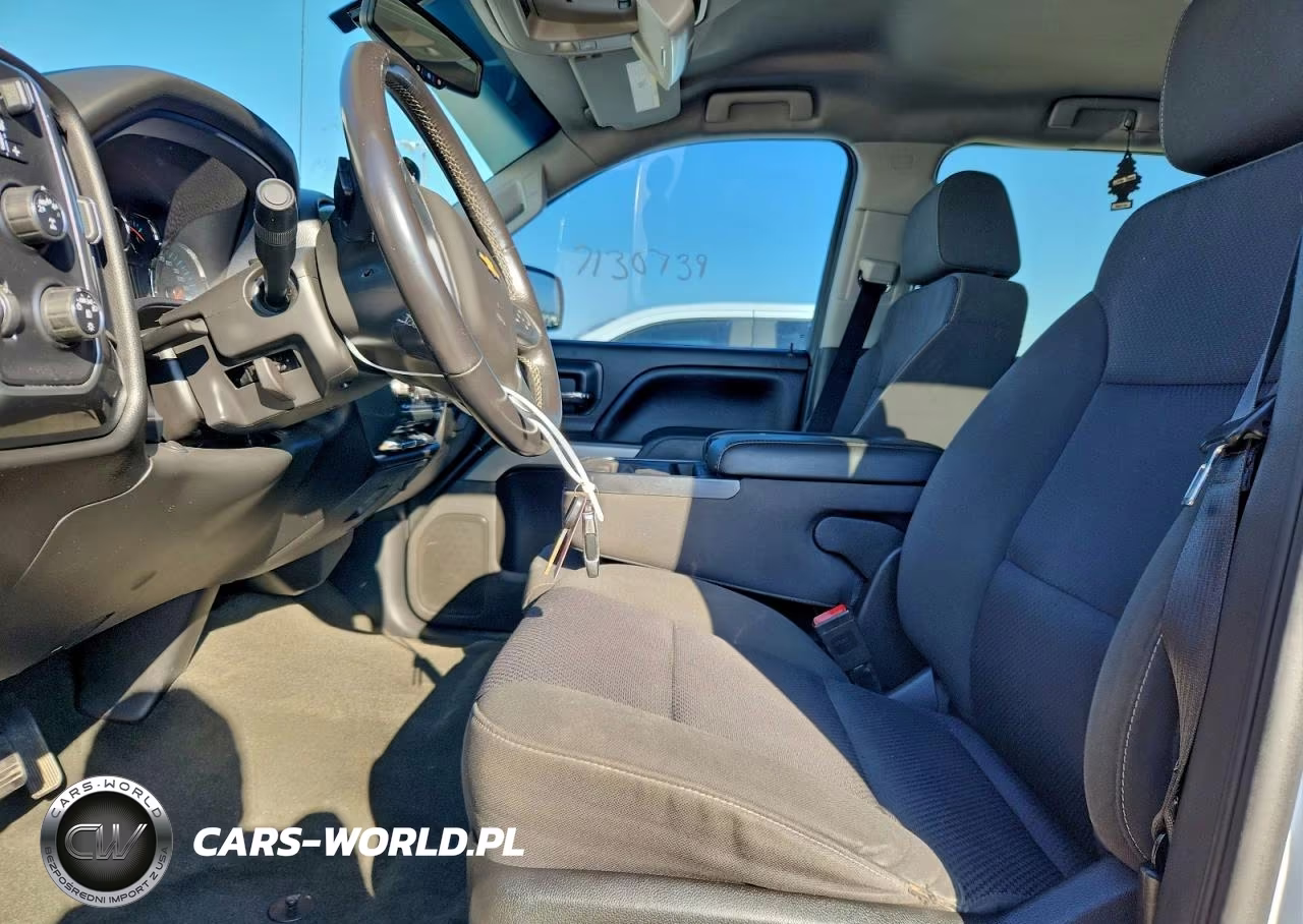 2018 Chevrolet Silverado K1500 Lt VIN:3GCUKREC1JG316944 - 7