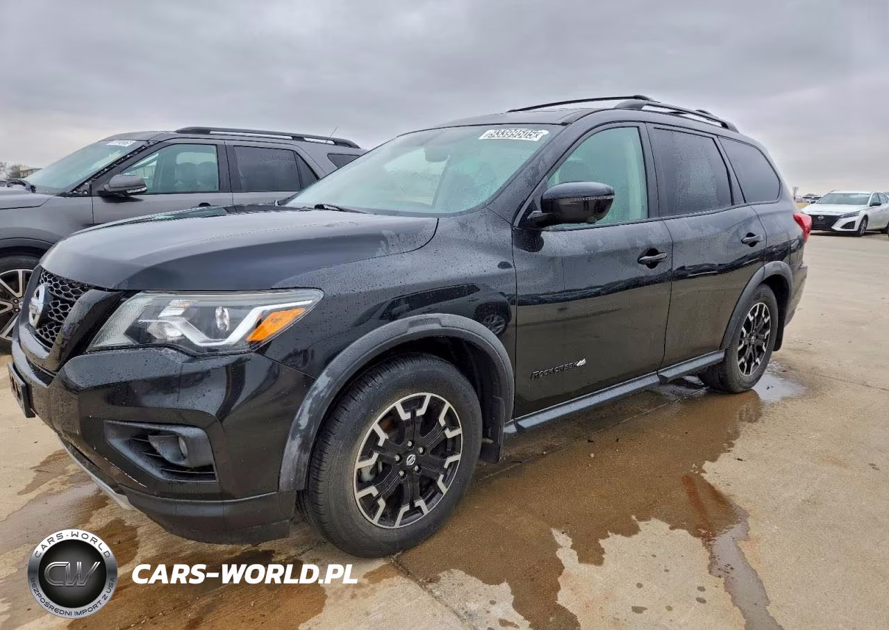 2020 Nissan Pathfinder Sl