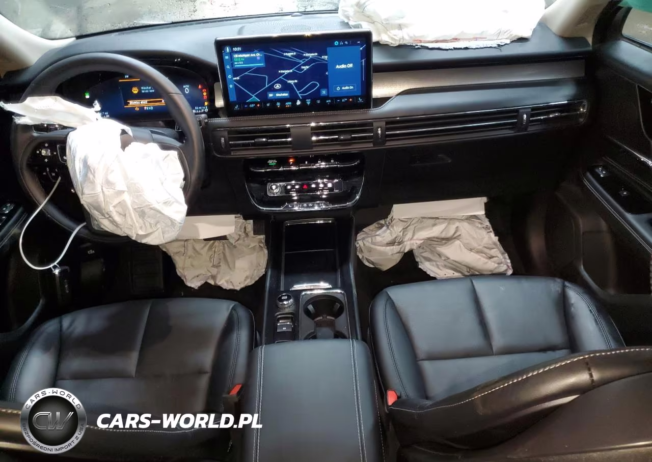 2025 Lincoln Corsair Premiere VIN:5LMCJ1DA6SUL22648 - 8