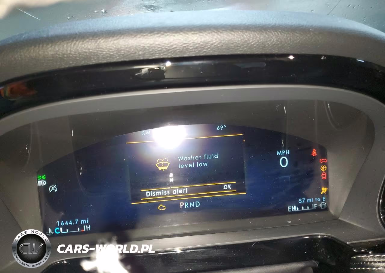 2025 Lincoln Corsair Premiere VIN:5LMCJ1DA6SUL22648 - 9