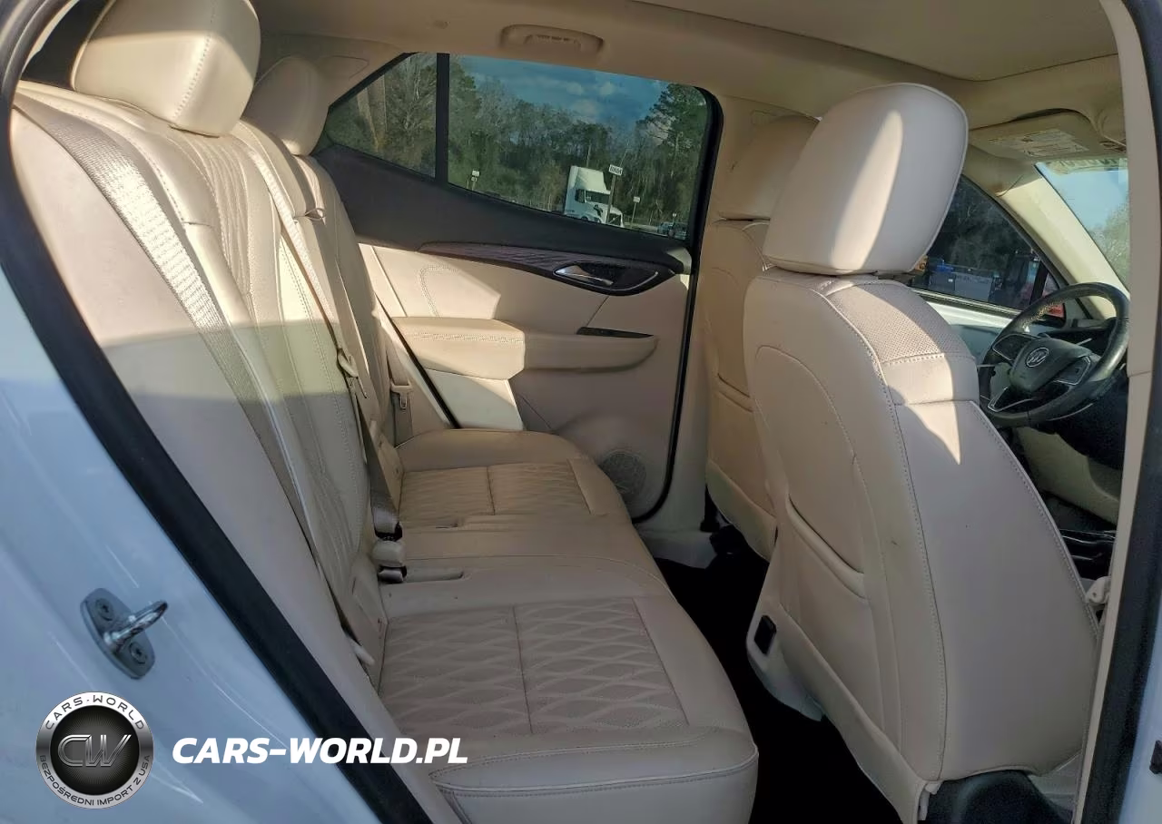 2021 Buick Envision Avenir VIN:LRBFZRR44MD065196 - 11