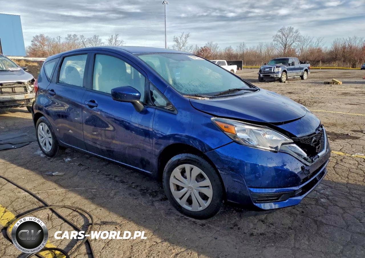 2018 Nissan Versa Note S VIN:3N1CE2CP6JL356852 - 4