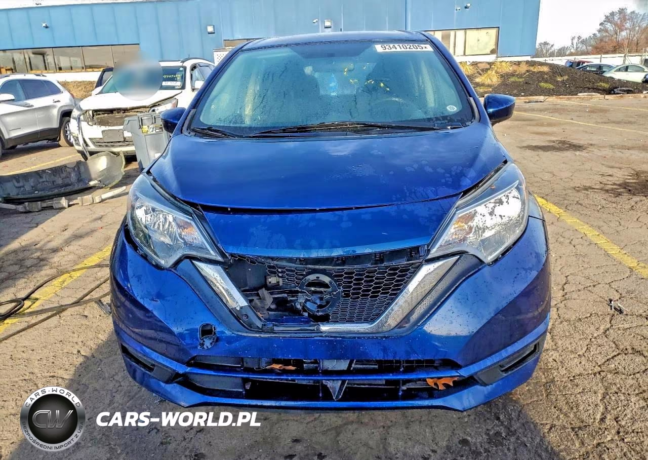 2018 Nissan Versa Note S VIN:3N1CE2CP6JL356852 - 5