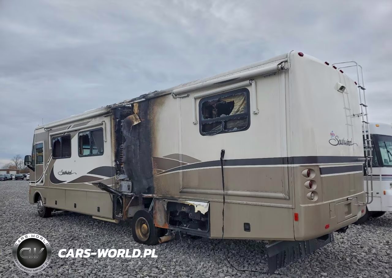 2004 Workhorse W22 Recreational Vehicle VIN:5B4MP67G243389298 - 3