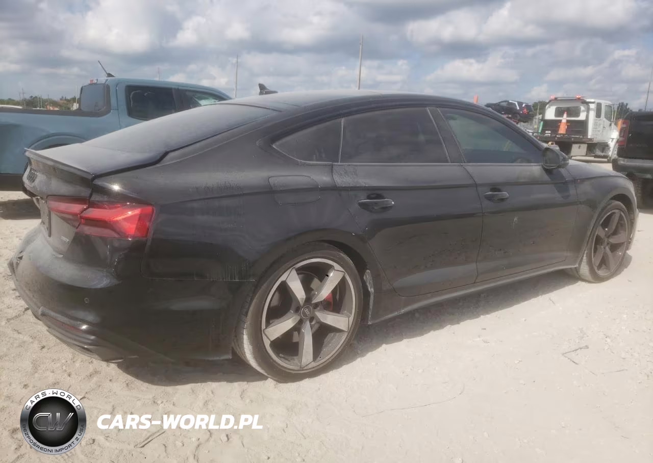 2024 Audi A5 Premium Plus 45 VIN:WAUFACF57RA071759 - 3